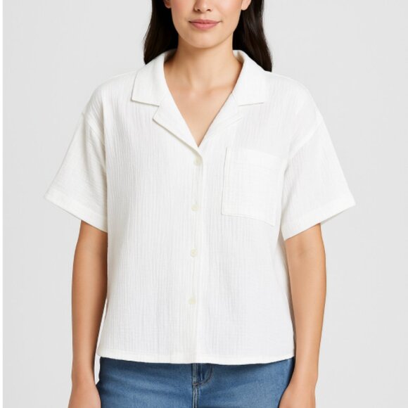 Stars Above Women’s White Linen Short Sleeve Crop Button-Down Blouse size Medium - Picture 1 of 4